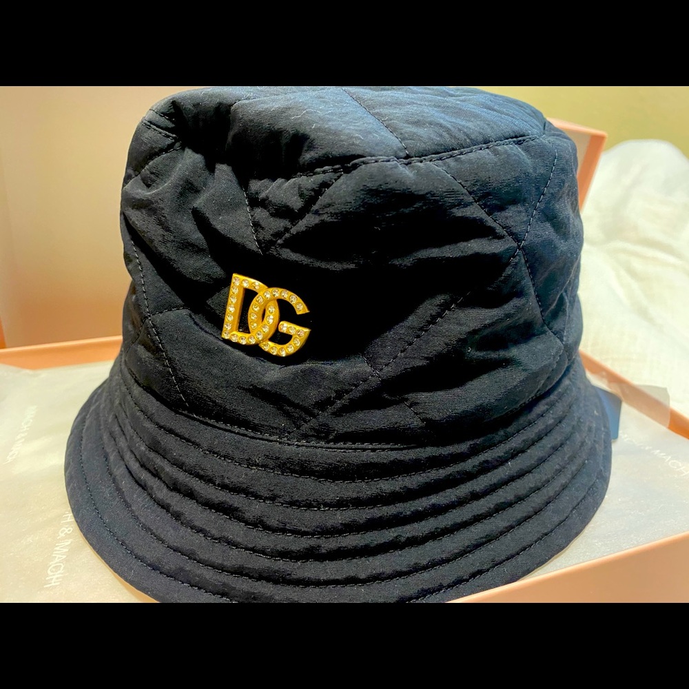 Dolce gabbana black bucket hat
